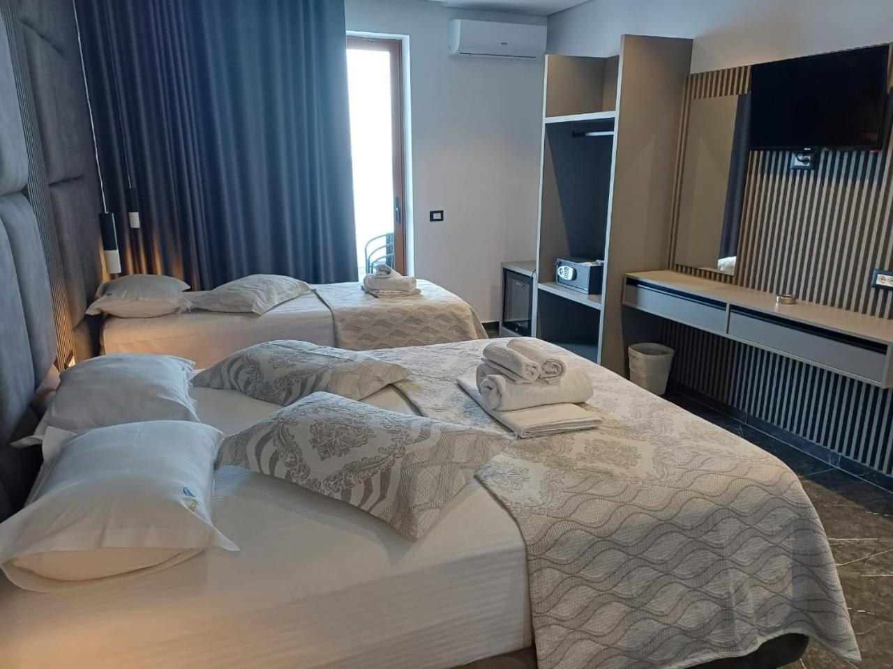 Blue Bay Hotel Sarandë