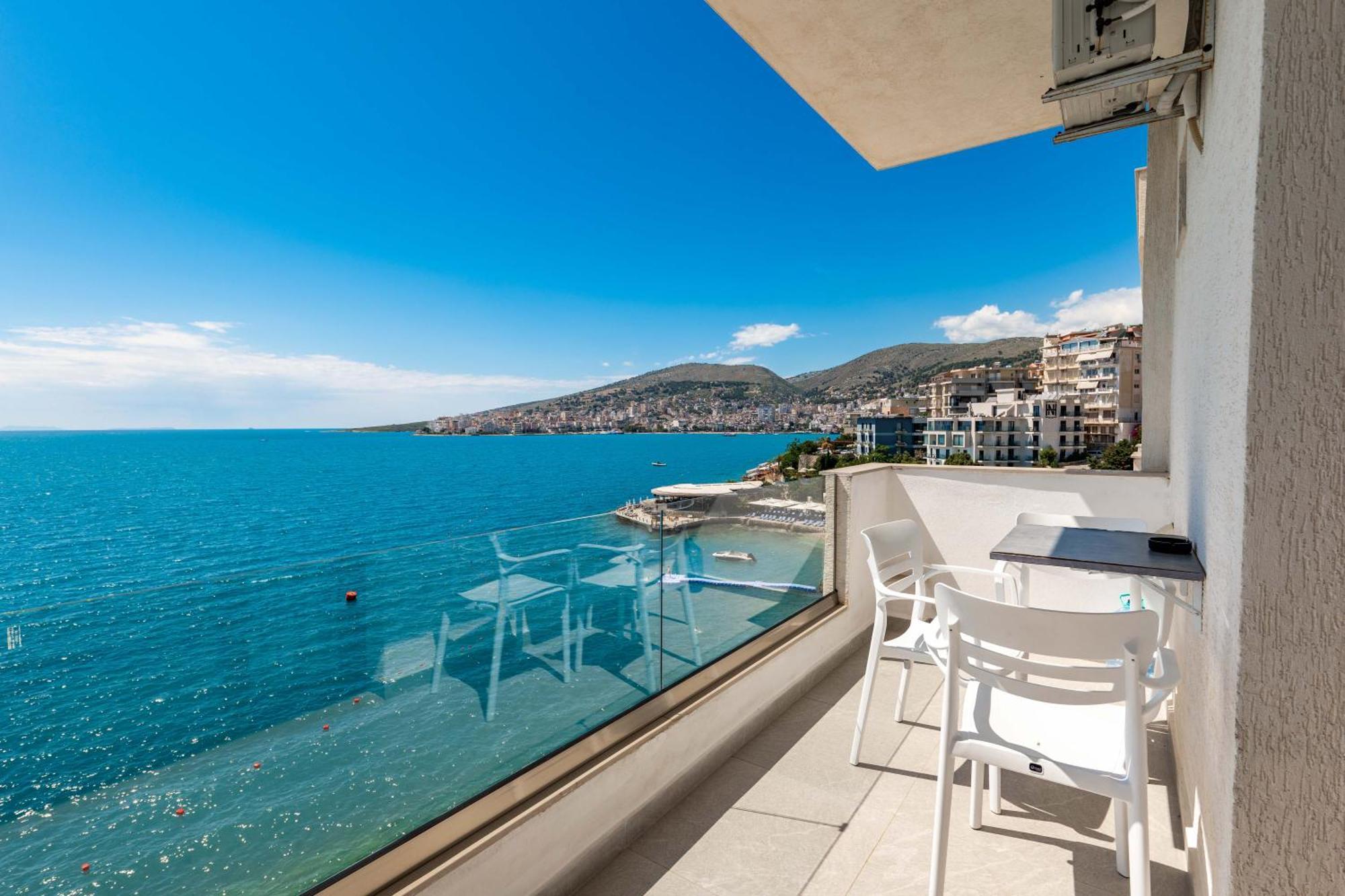 Blue Bay Sarandë