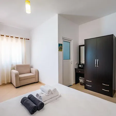 Blue Bay Hotel Sarande Exterior photo