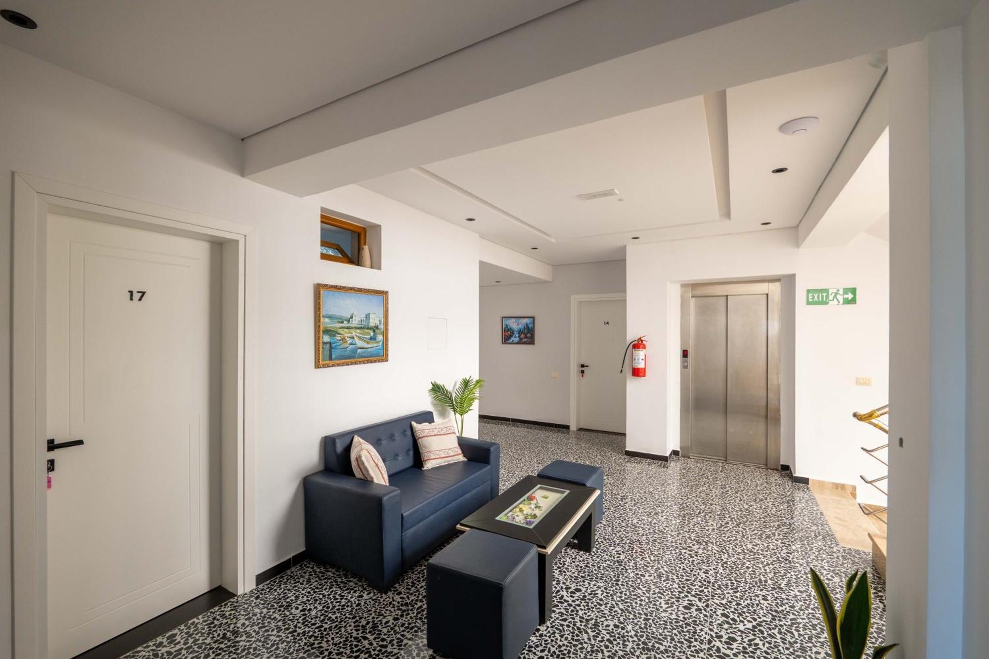 Blue Bay Hotel Sarandë